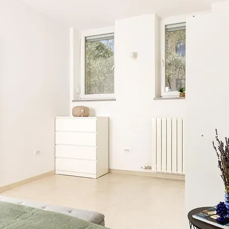 Apartman Grotta *